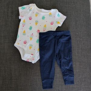 5/20$ 🍦 Cream Ice Cream Print Bodysuit with Navy Leggings